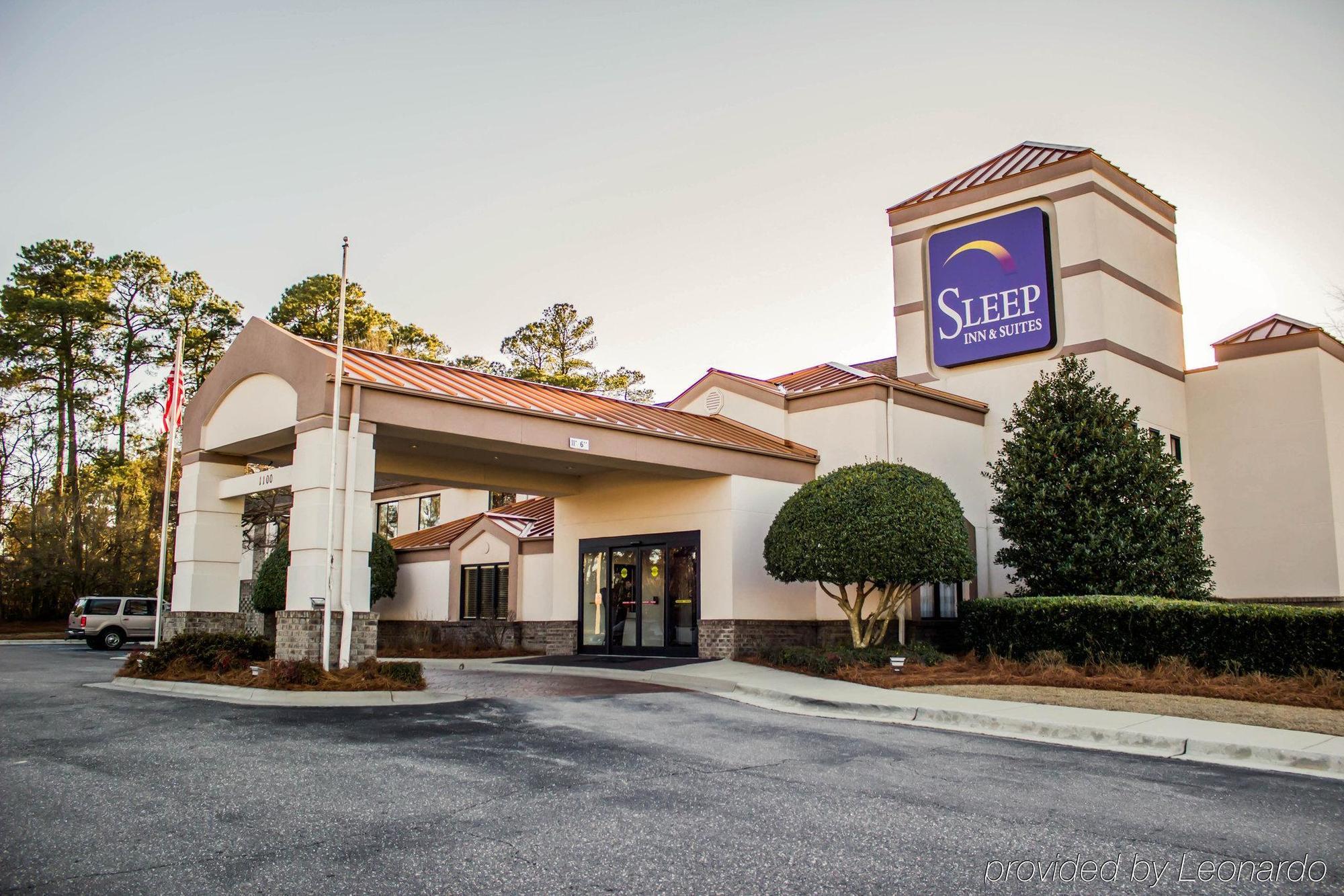 Sleep & Spring - Fayetteville Near Bragg Hotel 2*